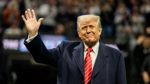 Trump exprime les tarifs pour les films étrangers exceptés James Bond!