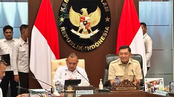 du poste de ministre de la Police nationale pour interim, le ministre de la Défense Sjafrie : Merci au général Budi Gunawan