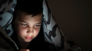 7 Ways To Overcome Dark Fear In Effective Children