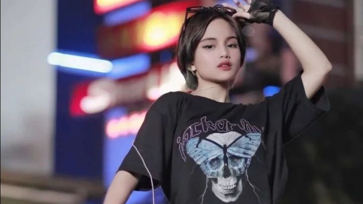 Viral Jeje yang Bak Artis Terdorong saat Petugas Buka Jalan Dukuh Atas, Penutupan Sementara Citayam Fashion Week Sudirman Memang Tepat