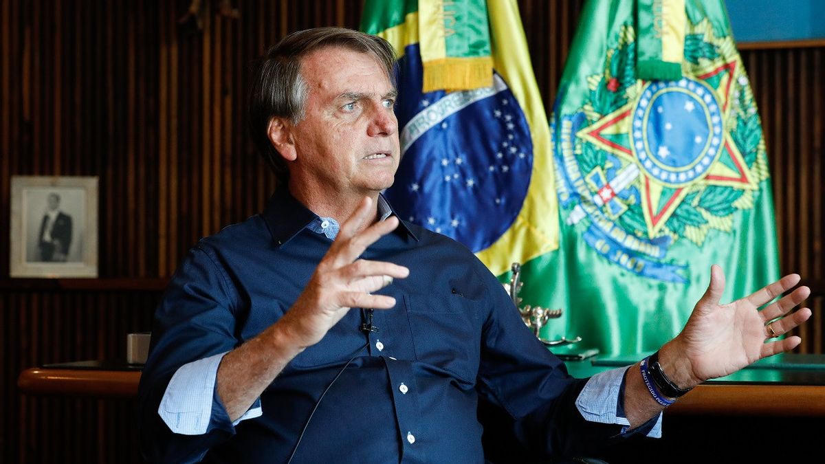 Mantan Presiden Brasil Jair Bolsonaro Dikenakan Tahanan Rumah