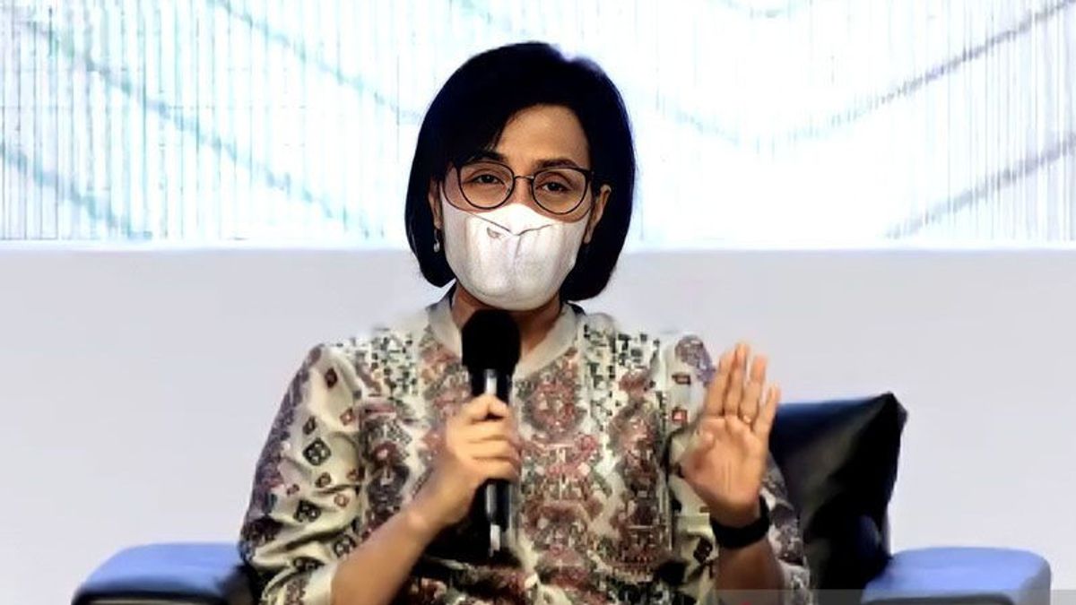 Fiddling With Debt Financing Ahead Of The Fed Fund Rate Increase, What Is Sri Mulyani's Strategy?