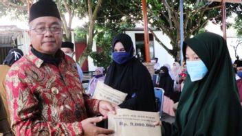 Bonne Nouvelle, Le Gouvernement Provincial De L’Aceh-Ouest A Budgétisé 3,7 Milliards De Roupies En 2022 Pour Les Enseignants Pasantren Et Les études