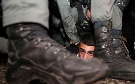 Menjelang Akhir Ramadan, Pecah Bentrok di Kompleks Masjid Al-Aqsa, Palestina