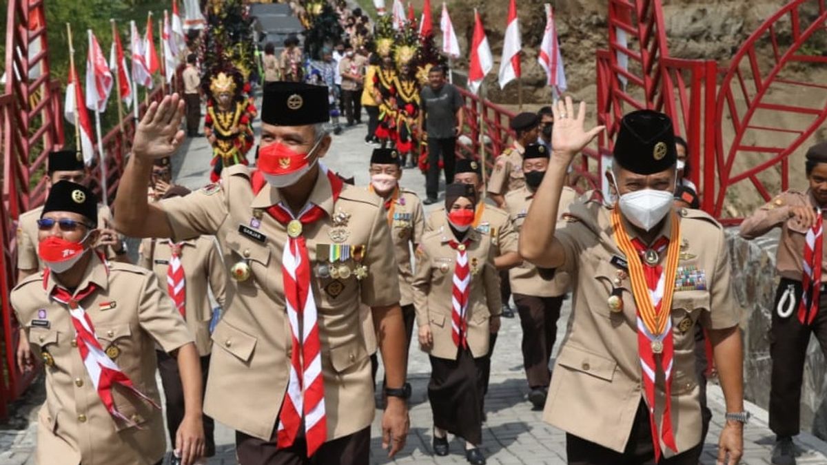 Ganjar Pranowo's Message In The Scouts Of Central Java Berselawat In Slawi
