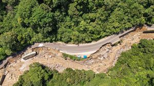 自然资源的利用和塞拉姆甘的建设导致西苏门答腊的山洪暴发
