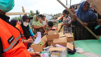 スマトラ洪水後の衛生キットと医薬品の援助が優先事項