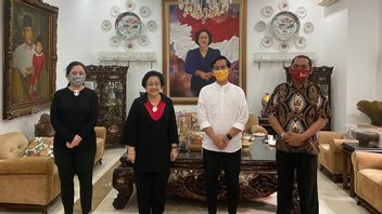 La Présidente Générale Du PDIP, Megawati Soekarnoputri, Demande à Gibran De Continuer Dans La Communauté