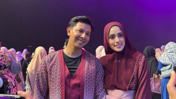 Tips For Choosing Syar'i Muslim Clothes That Are Comfortable In Fairuz A. Rafiq's Style