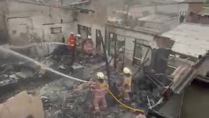 Ruko di Tambora Terbakar, Penyebabnya Diduga Karena Pengelasan yang Timbulkan Percikan Api