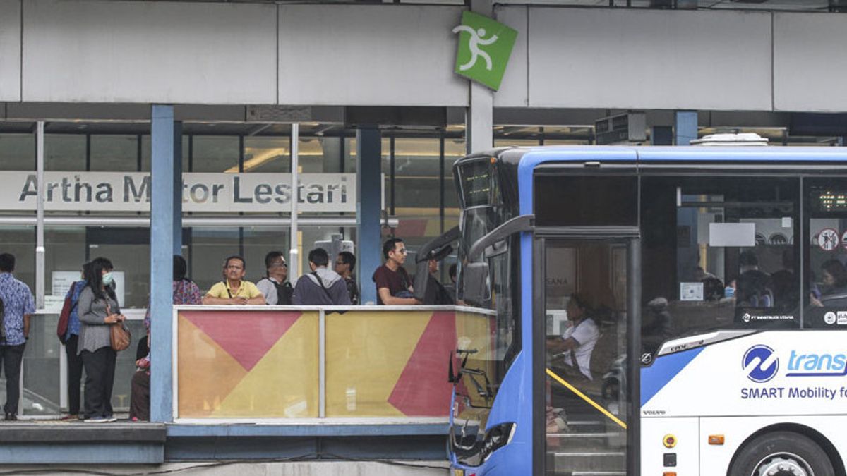 Transjakarta-Transpakauan Route Connection Will Be Tested July