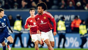 Manchester United Siap Lepas Mainoo dan Zirkzee, Peminat Mulai Muncul