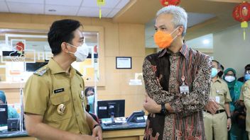 Moment Ganjar Pranowo Tease Gibran Rakabuming, Netizen: Little Jokowi, The Next RI 1