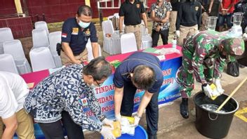 11 Kg Of Crystal Methamphetamine And 5,047 Pills Of Ecstasy Destroyed By West Kalimantan Police