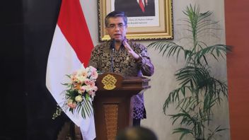 Rosulaire : Le ministre Yassierli sur les salaires inappropriés pour le PHK, le ministre Yassierli : L'accès au rapport sur la chaîne