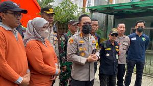 Cegah Aksi Pencurian dan Pos Pelayanan, Polres Jaksel Bangun Posko di Lokasi Kebakaran Mampang Prapatan