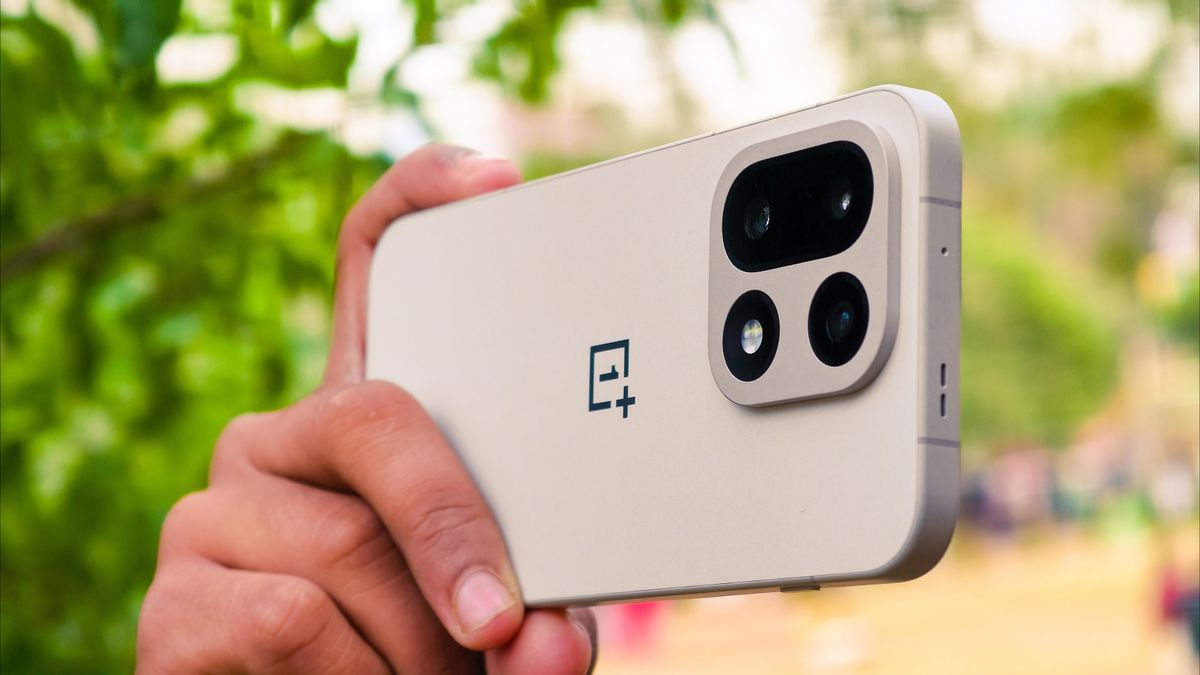 OnePlus 15T Brings 50MP Camera with 7x Lossless Zoom, Rely on LUMO Technology