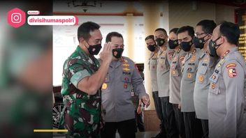 VIDÉO: Le Commandant Du TNI Compact, Le Général Andika Perkasa-Kapolri, Renforce La Synergie