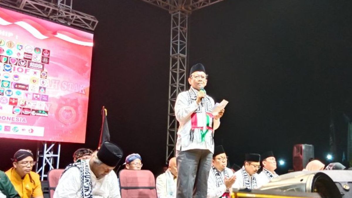 Mahfud MD Leads Joint Prayer For Palestine In Sleman