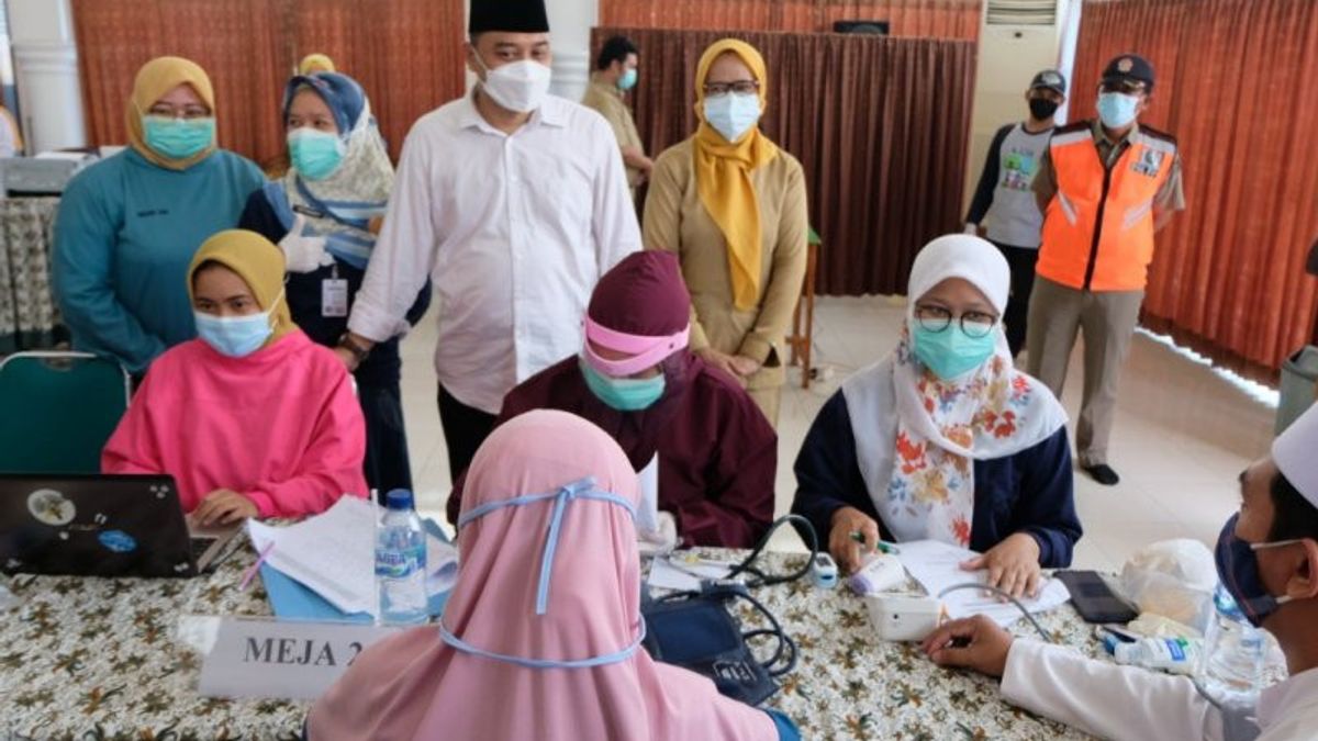 Wali Kota Surabaya: Vaksinasi Pengurus Ponpes Penting Dilakukan di Momen Ramadan