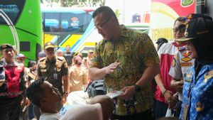 Sidak Terminal Kalideres, Anggota DPRD DKI Kenneth Soroti Kebersihan hingga Minimnya Pendingin Ruang Tunggu 