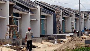 Of The 1.5 People, A Total Of 31,917 Residents In West Sulawesi Do Not Have A Home