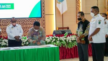 KPK Encourages Development Of West Papua To Clean Corruption, Acting Governor Paulus Waterpauw Signs Commitment