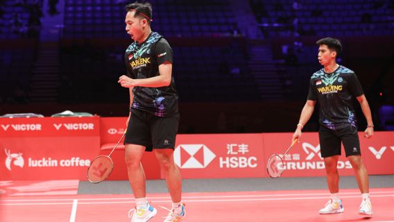 BWFワールドツアーファイナルズ2024:サバール/レザがホームダブルスに勝つ