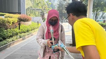 Rekor MURI Baru: 2.026 Tangkai Bunga Dibagikan dalam Rangka Merayakan Hari Kartini