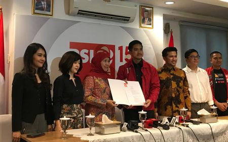 Begini Reaksi Khofifah Dengar Dirinya Dilaporkan ke KPK