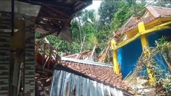 Land Movement Expands And Is Deeper, 2 Villages In Cianjur Are Relocated