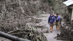 Sri Mulyani Imbau Anak Buah Siagakan APBN Bantu Korban Erupsi Gunung Semeru