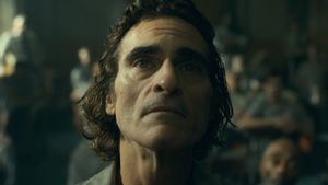 Joaquin Phoenix Refuses To Talk About Reasons To Leave Todd Haynes' New Film