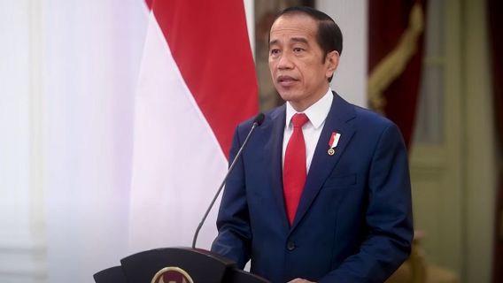 Tegas! Presiden Jokowi: 3 Paket Obat-Vitamin untuk Isoman Pasien COVID-19 Gratis, Tidak Diperjualbelikan!