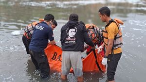 Tim SAR Temukan Jasad Bocah 10 Tahun yang Tenggelam di Kali BKT Jatinegara