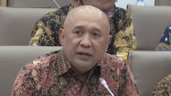 Le projet de loi sur la coopération de Mandek, le ministre Teten à la Chambre des représentants: Le président Jokowi demande aux priorités