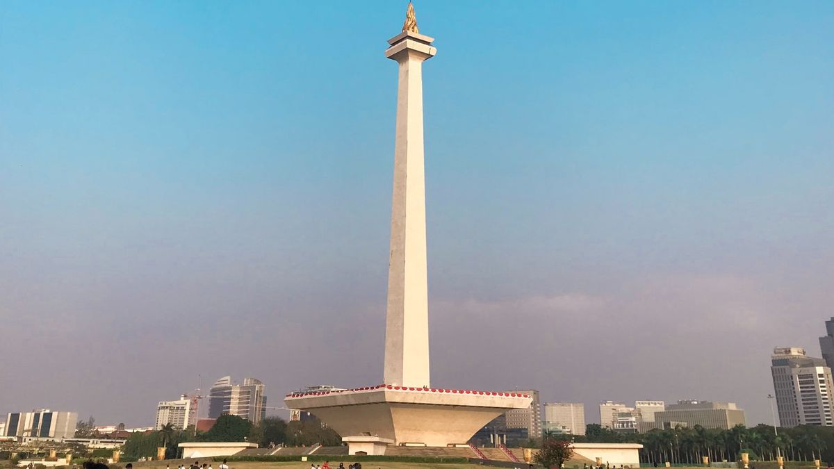 Jadi, Kapan Warga Bisa Berwisata di Monas Lagi?