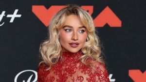 Lewat Tur Konser, Sabrina Carpenter Upayakan Peningkatan Partisipasi Sipil di AS