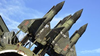 サウジアラビア、石油産業施設の近くで7発の弾道ミサイルを撃墜