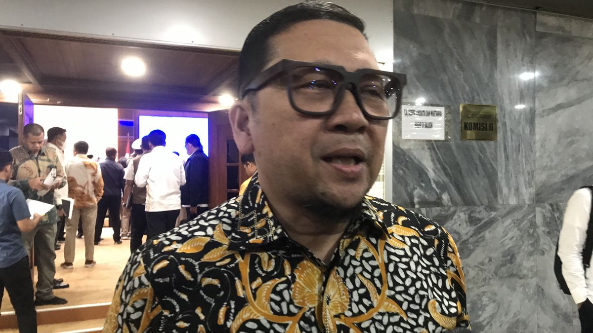 Airlangga Meant Asking For 5 Seats Of Minister To Prabowo So That The Chairman Of The Golkar DPD Would Still Burn