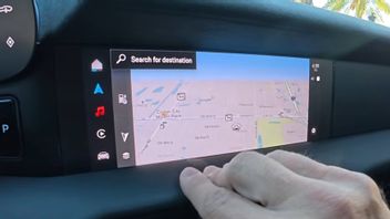 Apple Bikin Kecewa Pengguna Mobil Listrik! Ini Alasan CarPlay Dinilai Gagal Total di EV!