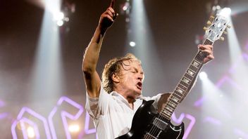AC / DC Launches The Story Of Back In Black Video Series