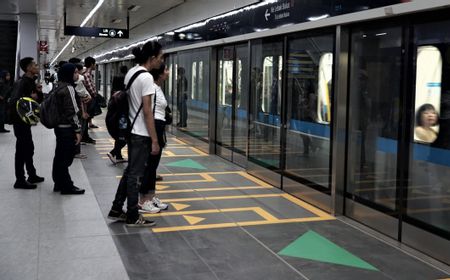 2,2 Juta Orang Gunakan MRT Jakarta pada Oktober, Meningkat 10 Persen dari September