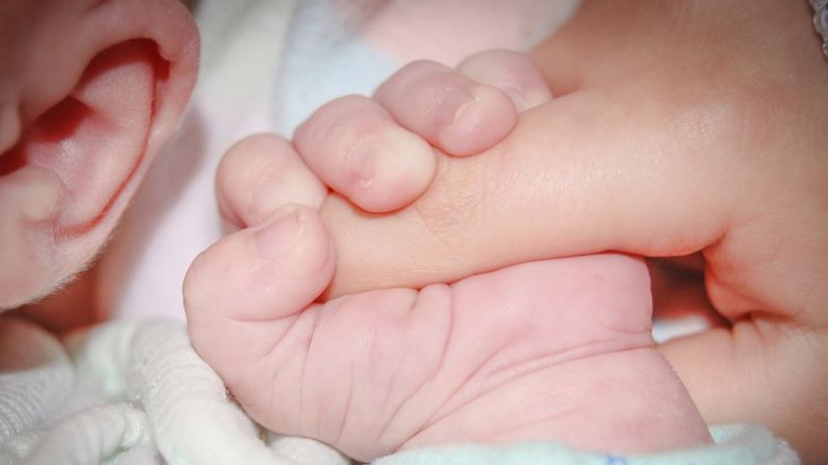 Jika Anak Lahir Prematur, Kesehatan Mental Orang Tua Harus Diperhatikan