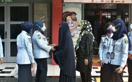 Napi Kasus Terorisme Dibebaskan dari Lapas Perempuan Malang