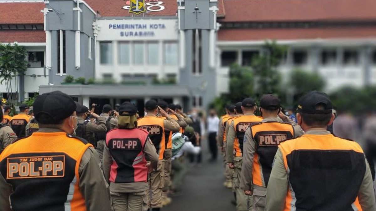 Un Membre De Satpol PP Surabaya Impliqué Dans La Drogue Temporairement Licencié