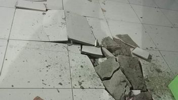 今晨北尼亚斯发生M5.6级地震，市民活动逐步恢复正常