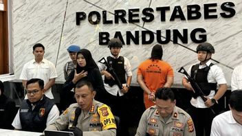 Polrestabes Bandung Menangkap Pelaku Pembunuhan PSK di Apartemen Jardin