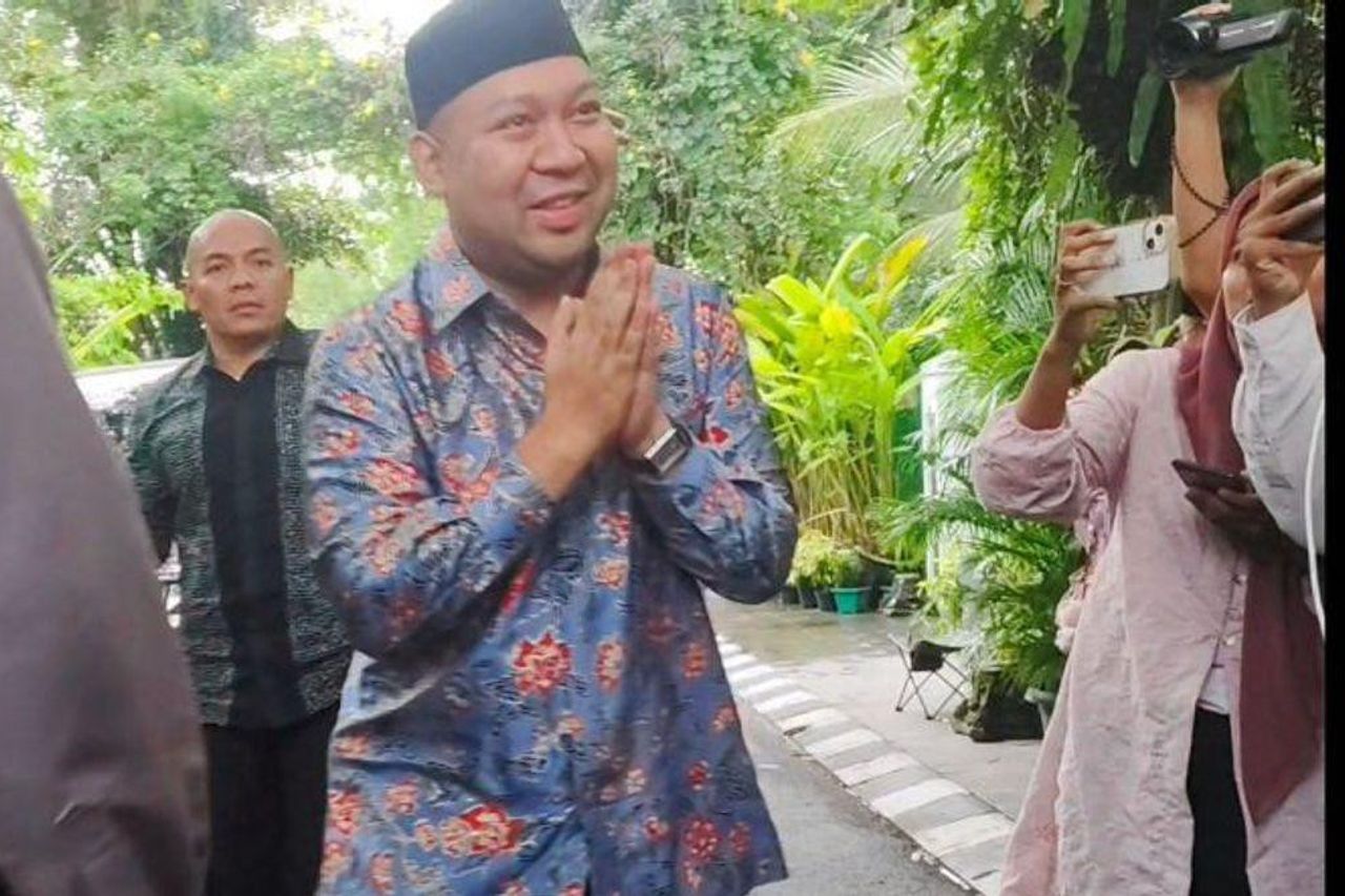 ar anak elite rue Sunyi anak elit