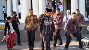 President Jokowi Conveys Eid Al-Fitr Greetings to Indonesian People from Solo